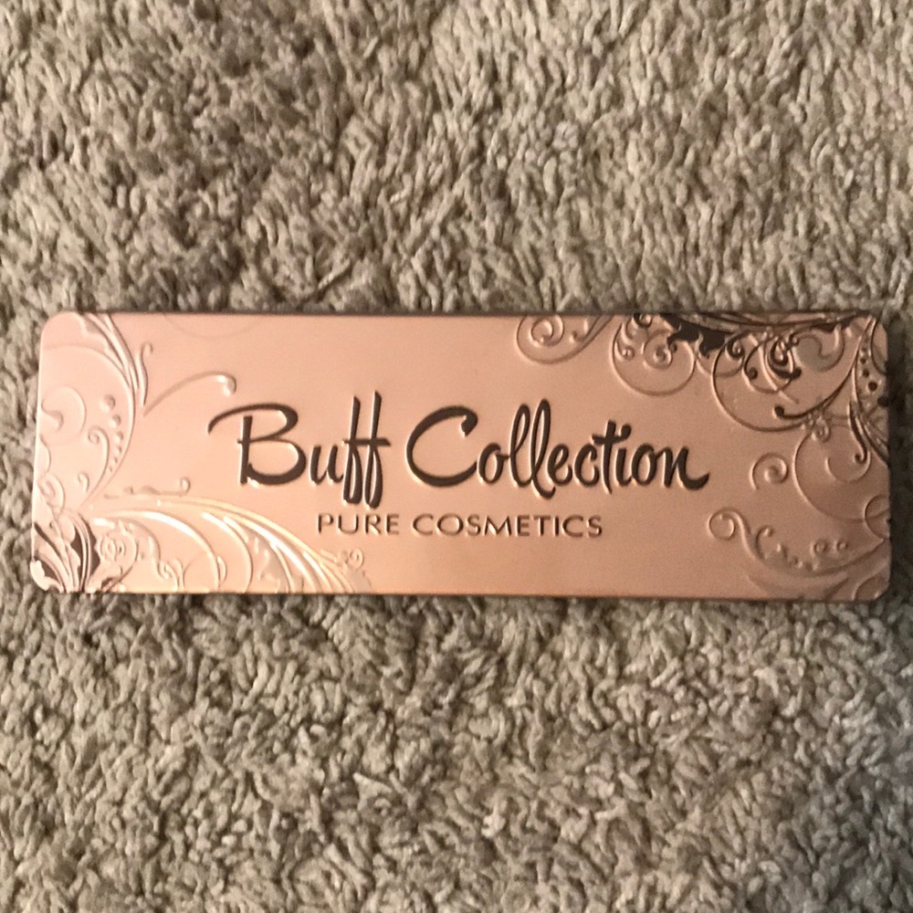 Buff Collection Pure Cosmetics Eyeshadow Palette